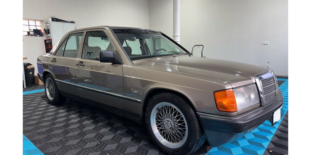 Mercedes-Benz 190 242.800 km 8.499 &euro; Dortmund 44319