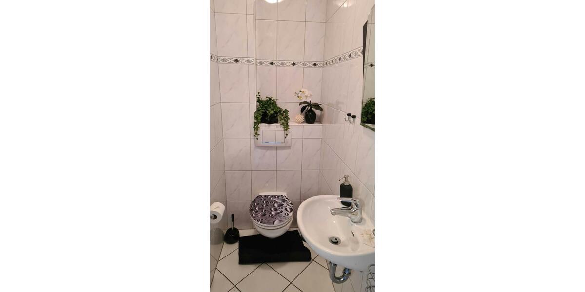 Einfamilienhaus Fröndenberg (Ruhr) - 5 Zimmer, 150 m&sup2;, 1.800&euro; | Angebot:27615895