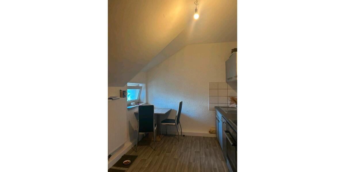Dachgeschoßwohnung Lünen Alstedde - 3 Zimmer, 80 m&sup2;, 730&euro; | Angebot:27601073