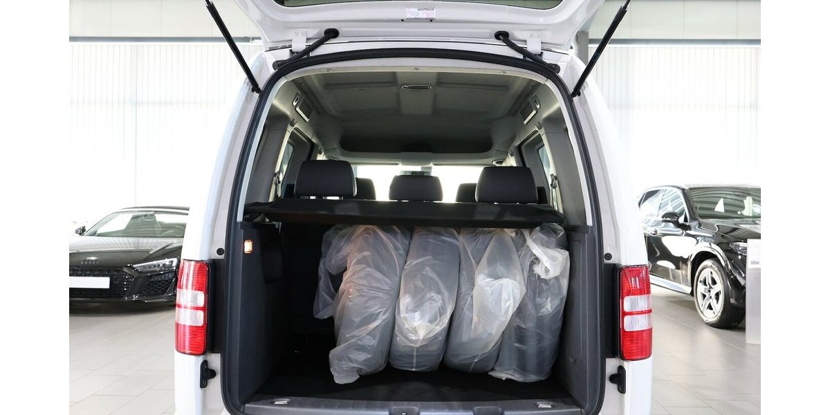 VW Caddy KOMBI 1.6 TDI DSG EDITION-30 WHITE & BLACK 144.000 km 14.881 &euro; Hamm 59077