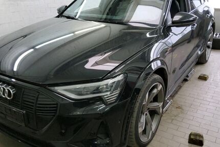 Audi e-tron 79.995 km 40.650 &euro; Hagen 58091