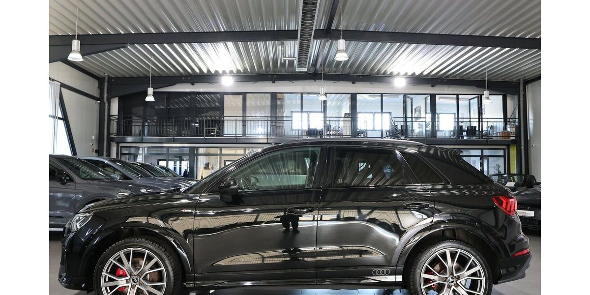 Audi Q3 40 TDI QUATTRO S-LINE SPORT BLACK MATRIX-LED 172.000 km 26.444 &euro; Hamm 59077