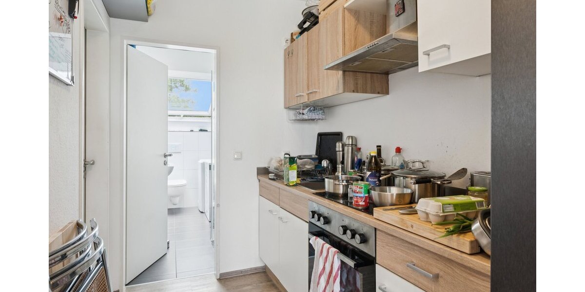 Kapitalanlage in Werl – Vermietete Dachgeschosswohnung mit Balkon - Etagenwohnung Werl | Angebot:26686813