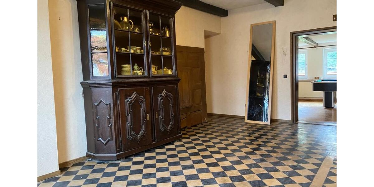 Einfamilienhaus Iserlohn Letmathe - 6 Zimmer, 500 m&sup2;, 345.000&euro; | Angebot:25906179