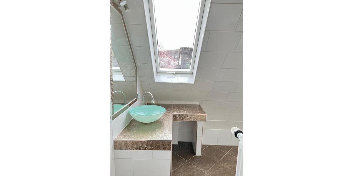 Dachgeschoßwohnung Hagen Hohenlimburg - 2.5 Zimmer, 45 m&sup2;, 390&euro; | Angebot:25987530