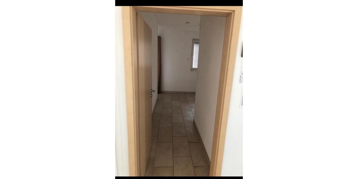 Reihenhaus Holzwickede - 5 Zimmer, 200 m&sup2;, 1.500&euro; | Angebot:25352181