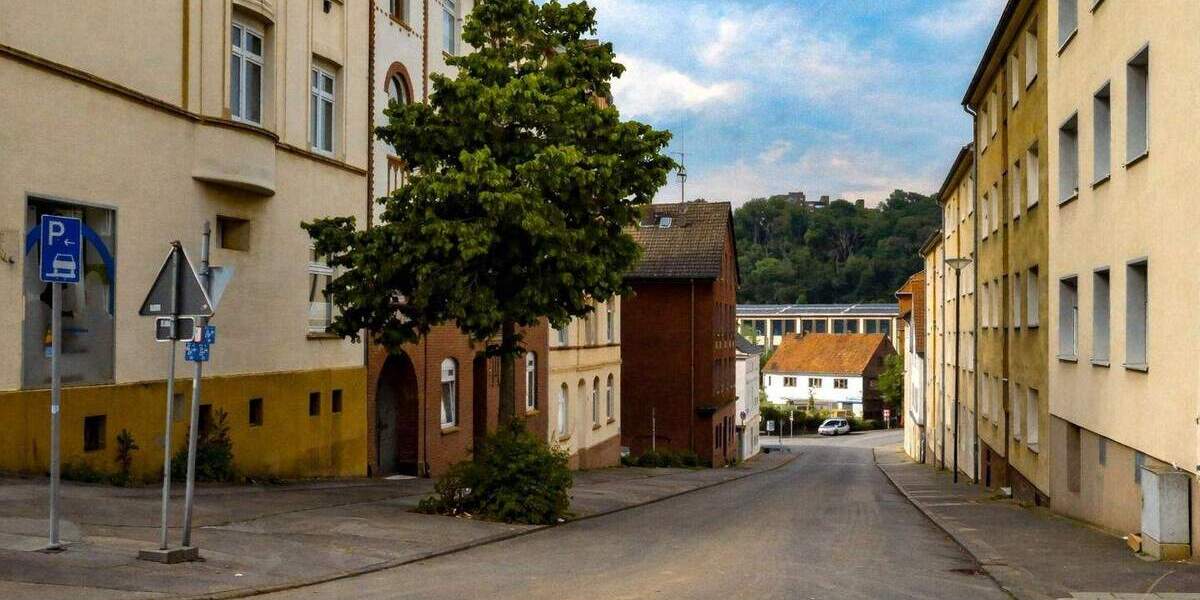 Etagenwohnung Hagen Eilpe - 4 Zimmer, 131 m&sup2;, 149.000&euro; | Angebot:25734477