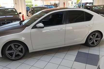 Skoda Octavia 164.000 km 5.990 &euro; Recklinghausen 45659