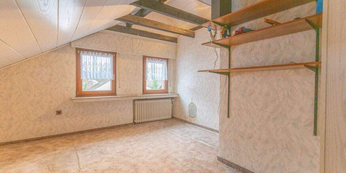 Einfamilienhaus Menden Mitte - 5 Zimmer, 122 m&sup2;, 215.000&euro; | Angebot:25729252