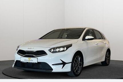 Kia ceed / Ceed 11.627 km 21.470 &euro; Lüdinghausen 59348