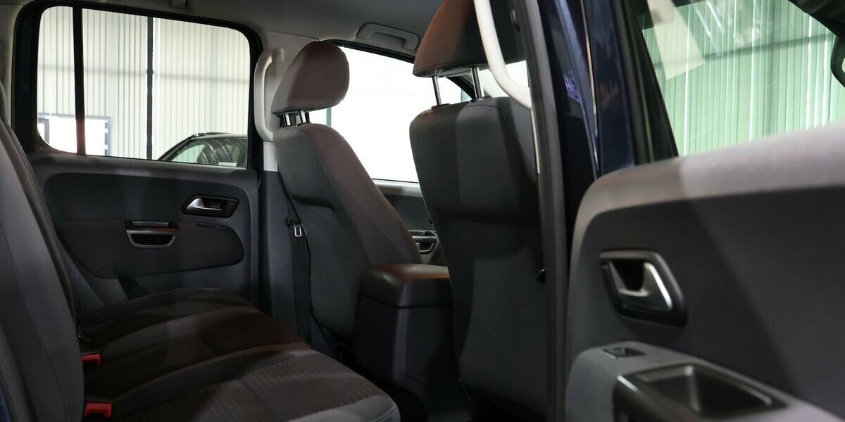 VW Amarok 2.0 TDI DSG HIGHLINE DC 4M / XENON, AHK 177.000 km 19.999 &euro; Hamm 59077