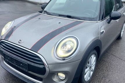 Mini Cooper 82.000 km 13.900 &euro; Iserlohn 58638