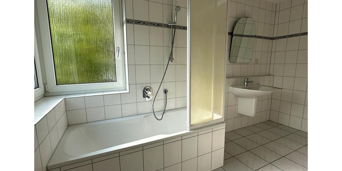 Etagenwohnung Bochum Querenburg - 2 Zimmer, 60 m&sup2;, 850&euro; | Angebot:26252188