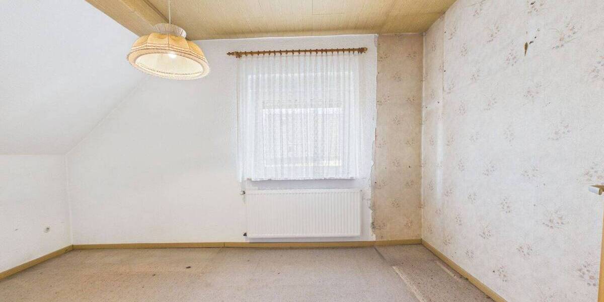Doppelhaushälfte Hamm Herringen - 3 Zimmer, 94 m&sup2;, 180.000&euro; | Angebot:26017003