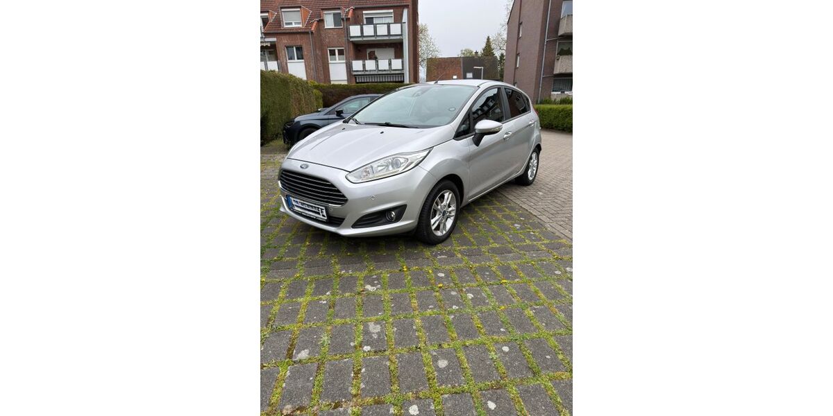 Ford Fiesta 92.000 km 6.300 &euro; Lünen 44532