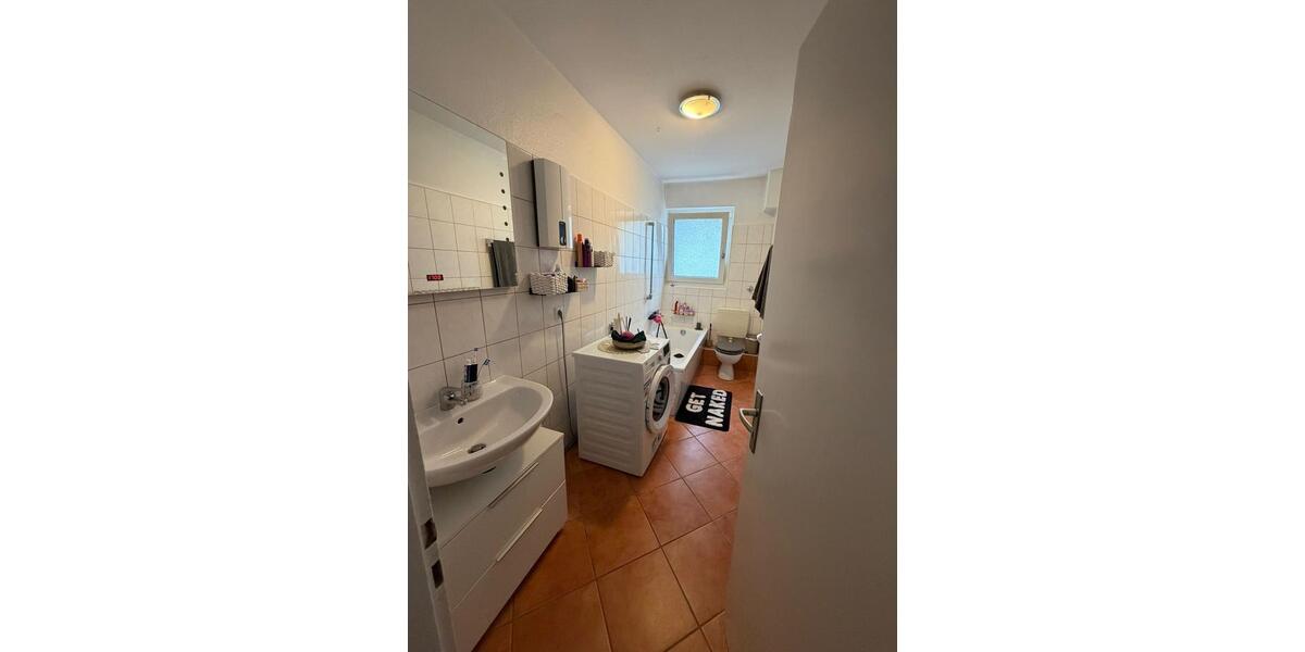 Dachgeschoßwohnung Dortmund Brackel - 3 Zimmer, 62 m&sup2;, 1.200&euro; | Angebot:26045464