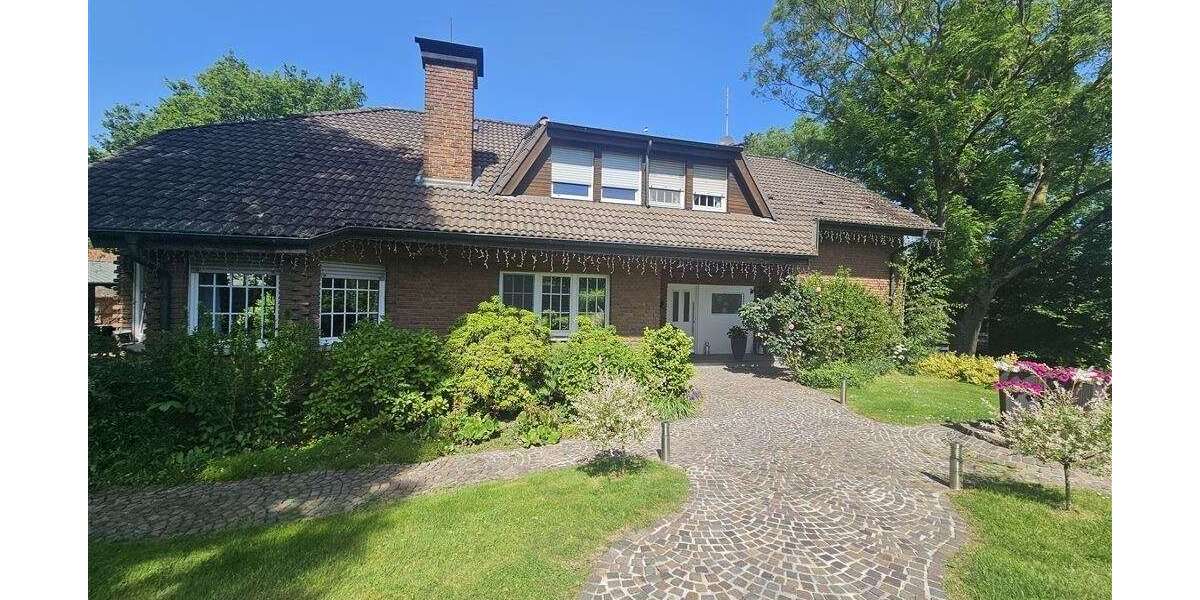 Einfamilienhaus Castrop-Rauxel Rauxel - 12 Zimmer, 340 m&sup2;, 1.079.000&euro; | Angebot:26731688