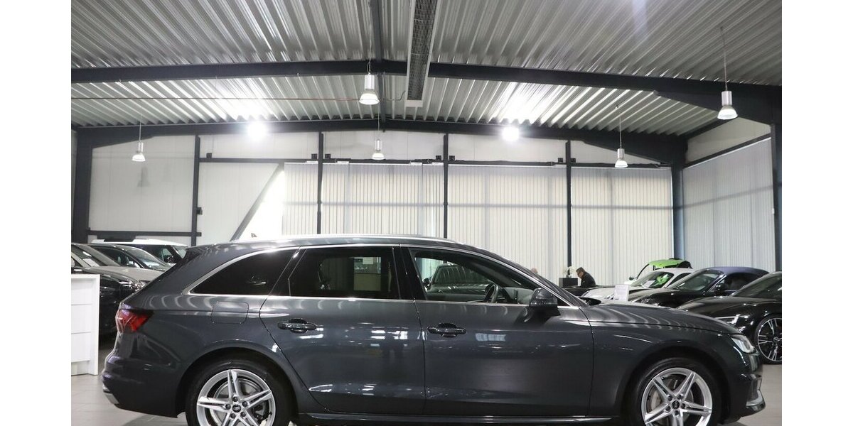 Audi A4 Avant 40 TFSI ADVANCED / LED / PANORAMA 55.000 km 27.777 &euro; Hamm 59077