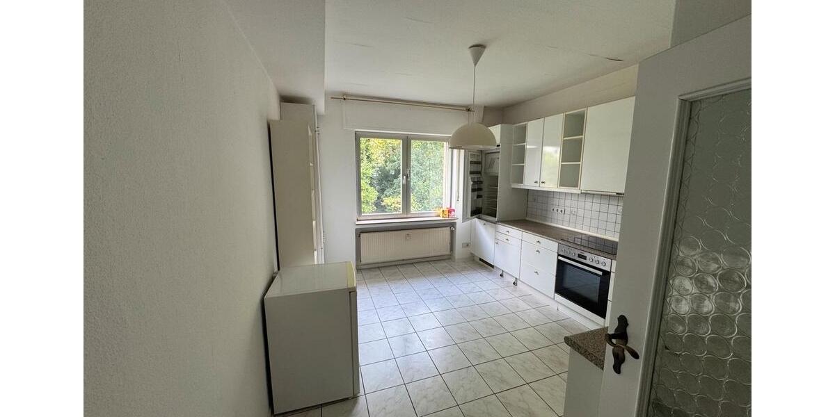 Erdgeschoßwohnung Dortmund - 6 Zimmer, 160 m&sup2;, 1.760&euro; | Angebot:25979667