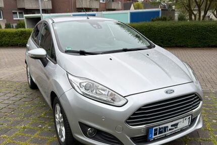 Ford Fiesta 92.000 km 6.800 &euro; Lünen 44532