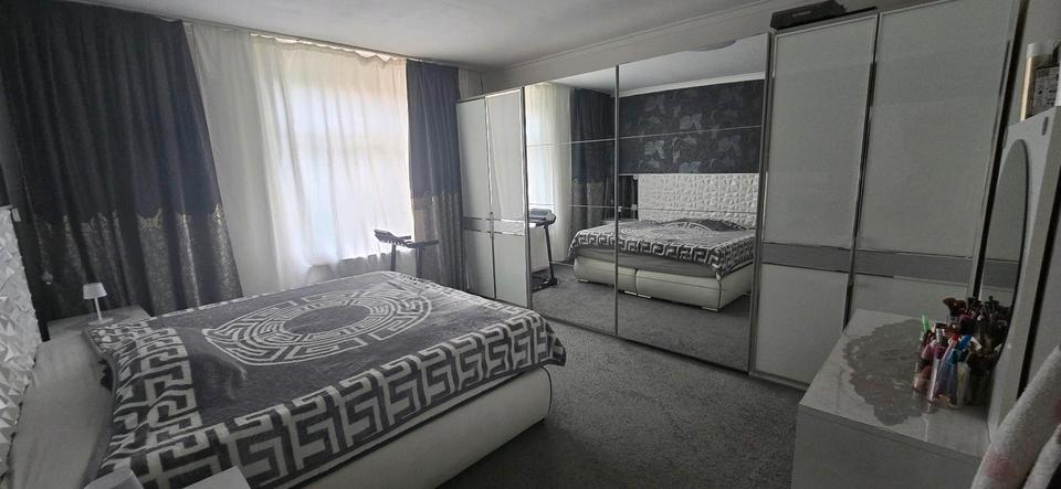 Etagenwohnung Herne Wanne-Bickern - 3 Zimmer, 95 m&sup2;, 1.150&euro; | Angebot:27589746