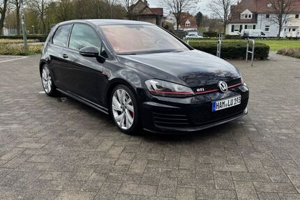 VW Golf 157.000 km 15.900 &euro; Hamm 59065