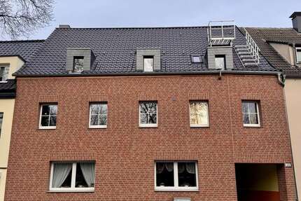 Wohnung Bochum Bochum-Mitte - 4 Zimmer, 112 m&sup2;, 1.300&euro; | Angebot:25972903