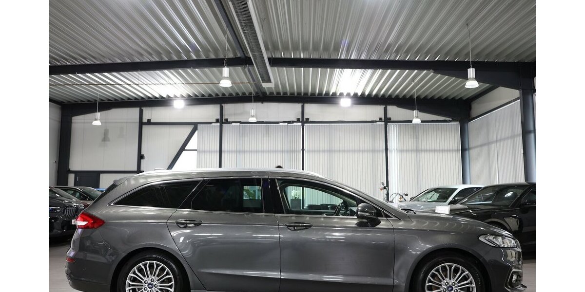 Ford Mondeo Tunier 2.0 EB TITANIUM / VOLL-LEDER, LED 115.000 km 17.444 &euro; Hamm 59077