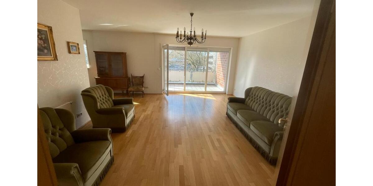 Etagenwohnung Lünen Alstedde - 3.5 Zimmer, 98 m&sup2;, 1.070&euro; | Angebot:25308401