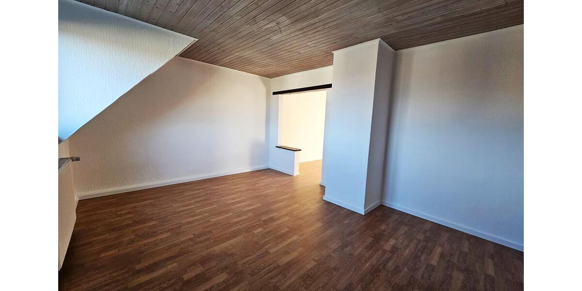 Etagenwohnung Herne Wanne-Bickern - 2.5 Zimmer, 61 m&sup2;, 420&euro; | Angebot:25803945