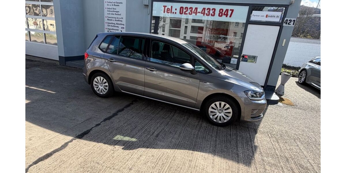 VW Golf 24.250 km 14.500 &euro; Bochum 44795