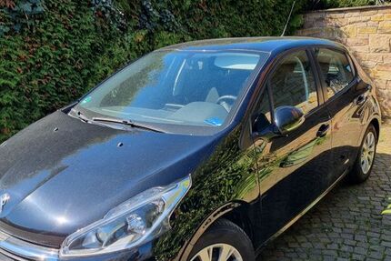Peugeot 208 38.000 km 10.500 &euro; Unna 59425