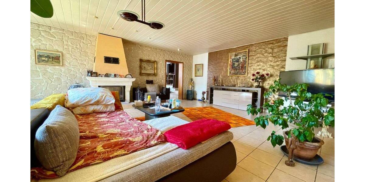 Bungalow Fröndenberg-Frömern Frömern - 5 Zimmer, 147 m&sup2;, 399.000&euro; | Angebot:26128896