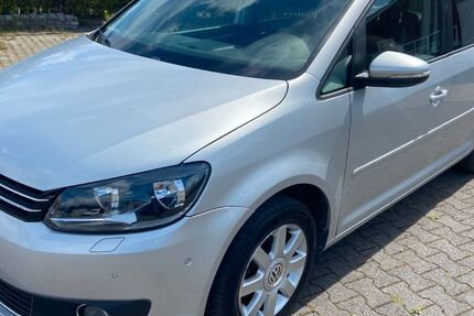 VW Touran 209.571 km 4.999 &euro; Senden-Bösensell 48308