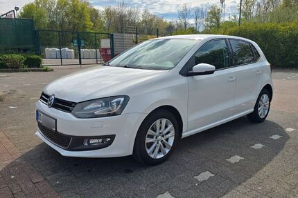 VW Polo 158.485 km 9.499 &euro; Bochum 44799