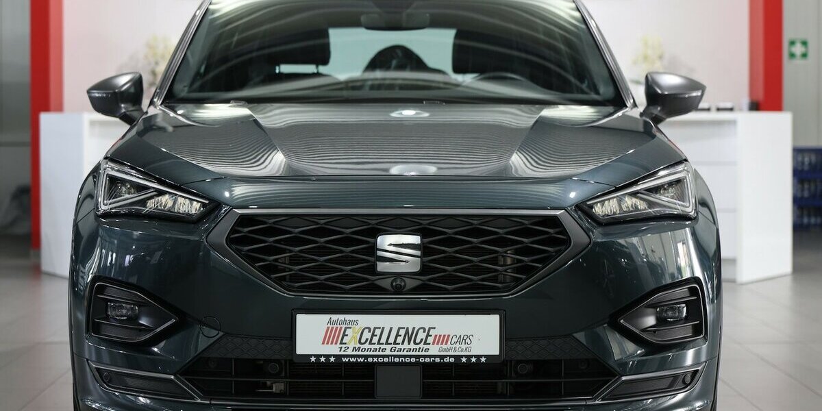 Seat Tarraco 1.4 TSI e-Hybrid DSG FR-SPORT / PANORAMA 85.000 km 28.444 &euro; Hamm 59077