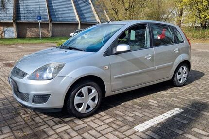 Ford Fiesta 133.800 km 2.500 &euro; Hagen 58089