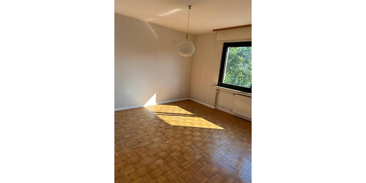 Etagenwohnung Kamen - 3.5 Zimmer, 106 m&sup2;, 1.000&euro; | Angebot:26022981