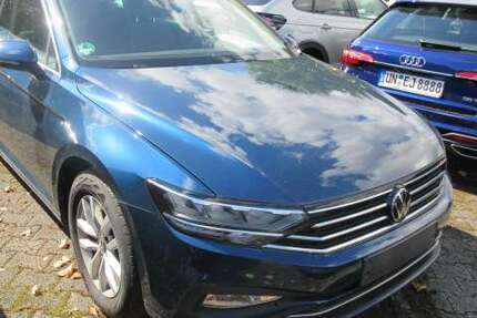 VW Passat Variant Business 2.0 TDI DSG NAVI AHK KAMER 128.860 km 19.488 &euro; Bergkamen 59192