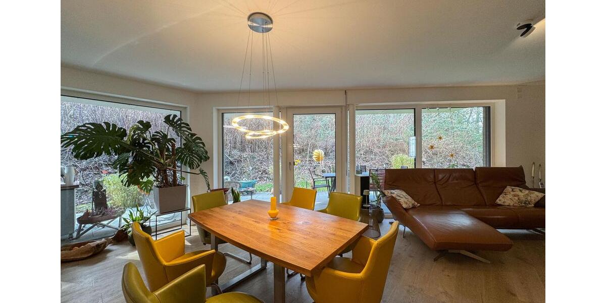 Etagenwohnung Bochum Bochum-Südwest - 3.5 Zimmer, 115 m&sup2;, 1.600&euro; | Angebot:25601211