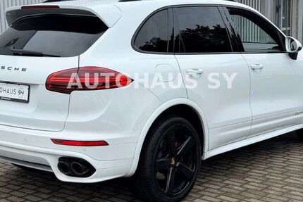 Porsche Cayenne 196.000 km 27.970 &euro; Castrop-Rauxel 44575