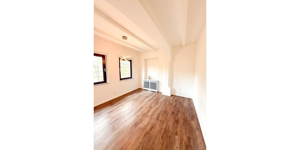 Hochparterre Hagen Hagen-Mitte - 3.5 Zimmer, 126 m&sup2;, 230.000&euro; | Angebot:26698287