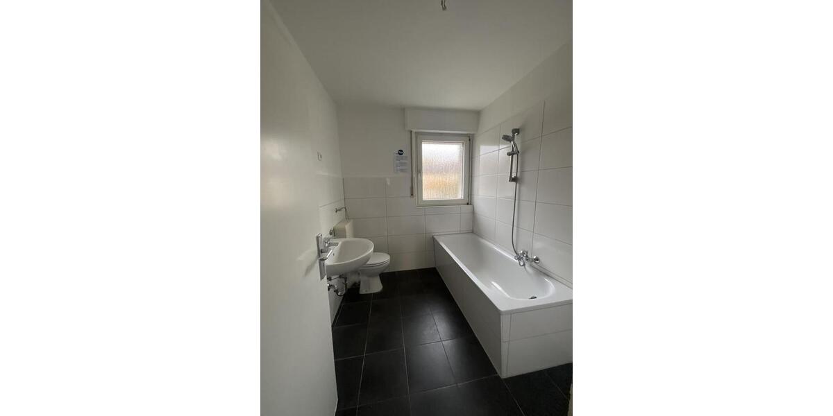 Etagenwohnung Hagen Hohenlimburg - 3 Zimmer, 76 m&sup2;, 406&euro; | Angebot:24284607