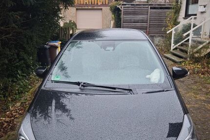 Toyota Yaris 52.000 km 12.500 &euro; Dortmund 44269