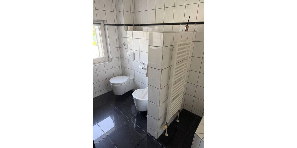 Etagenwohnung Wickede (Ruhr) Wickede - 4 Zimmer, 123 m&sup2;, 349.000&euro; | Angebot:26728290