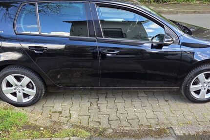VW Golf 223.460 km 4.500 &euro; Dortmund 44309