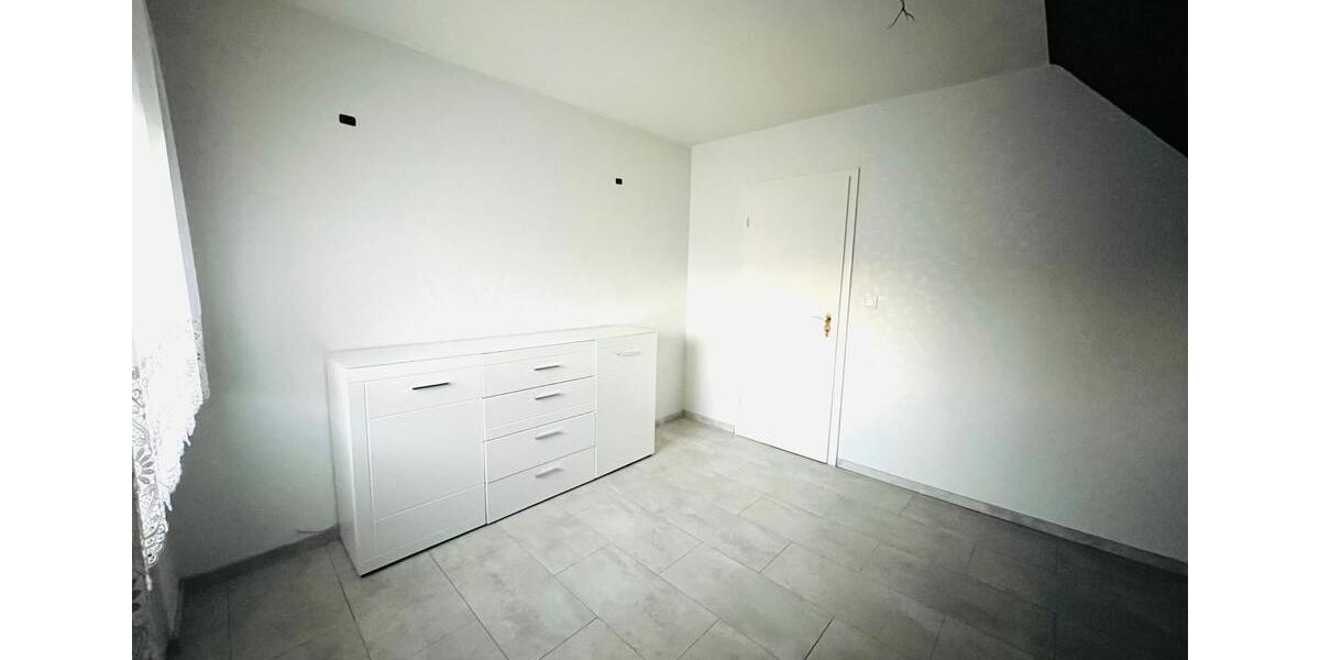 Mehrfamilienhaus, Wohnhaus Menden (Sauerland) Bösperde - 4 Zimmer, 80 m&sup2;, 180.000&euro; | Angebot:26035612