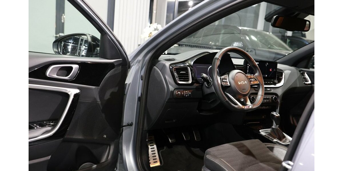 Kia cee´d 1.6 DCT GT-LINE SPORT LED, VIRTUAL-COCKPIT 66.000 km 19.777 &euro; Hamm 59077