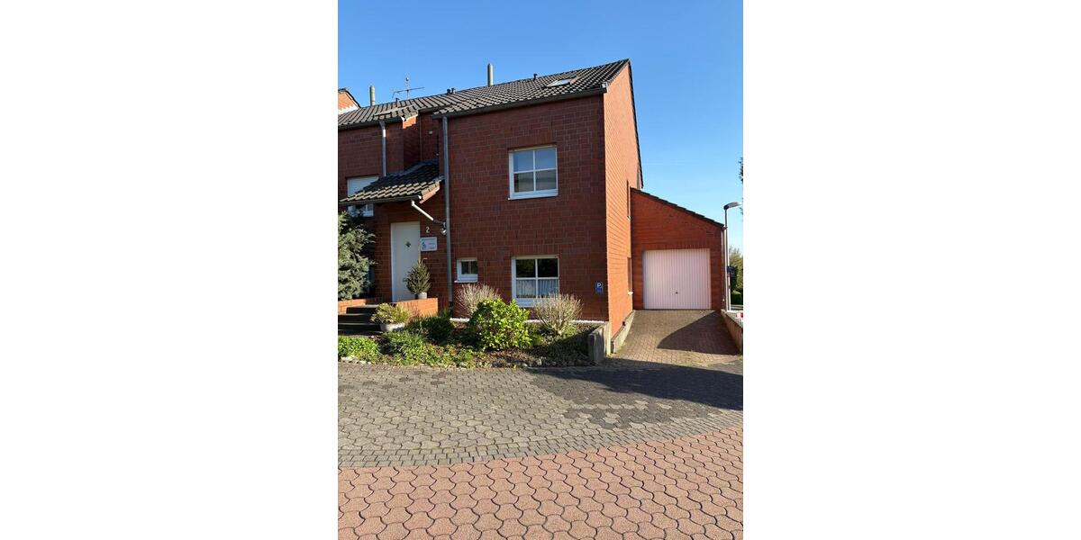 Reihenhaus Fröndenberg (Ruhr) - 5 Zimmer, 100 m&sup2;, 340.000&euro; | Angebot:26310093