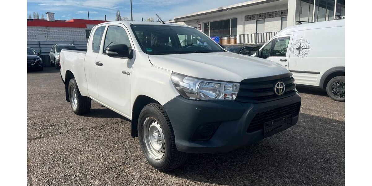 Toyota Hilux 130.147 km 19.900 &euro; Hamm 59067